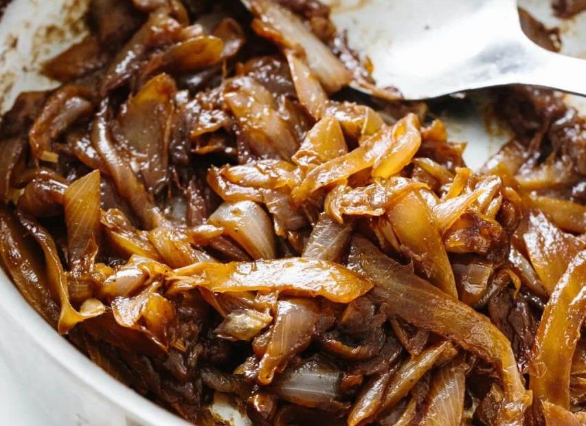 Easy Caramelized Onions - Downshiftology